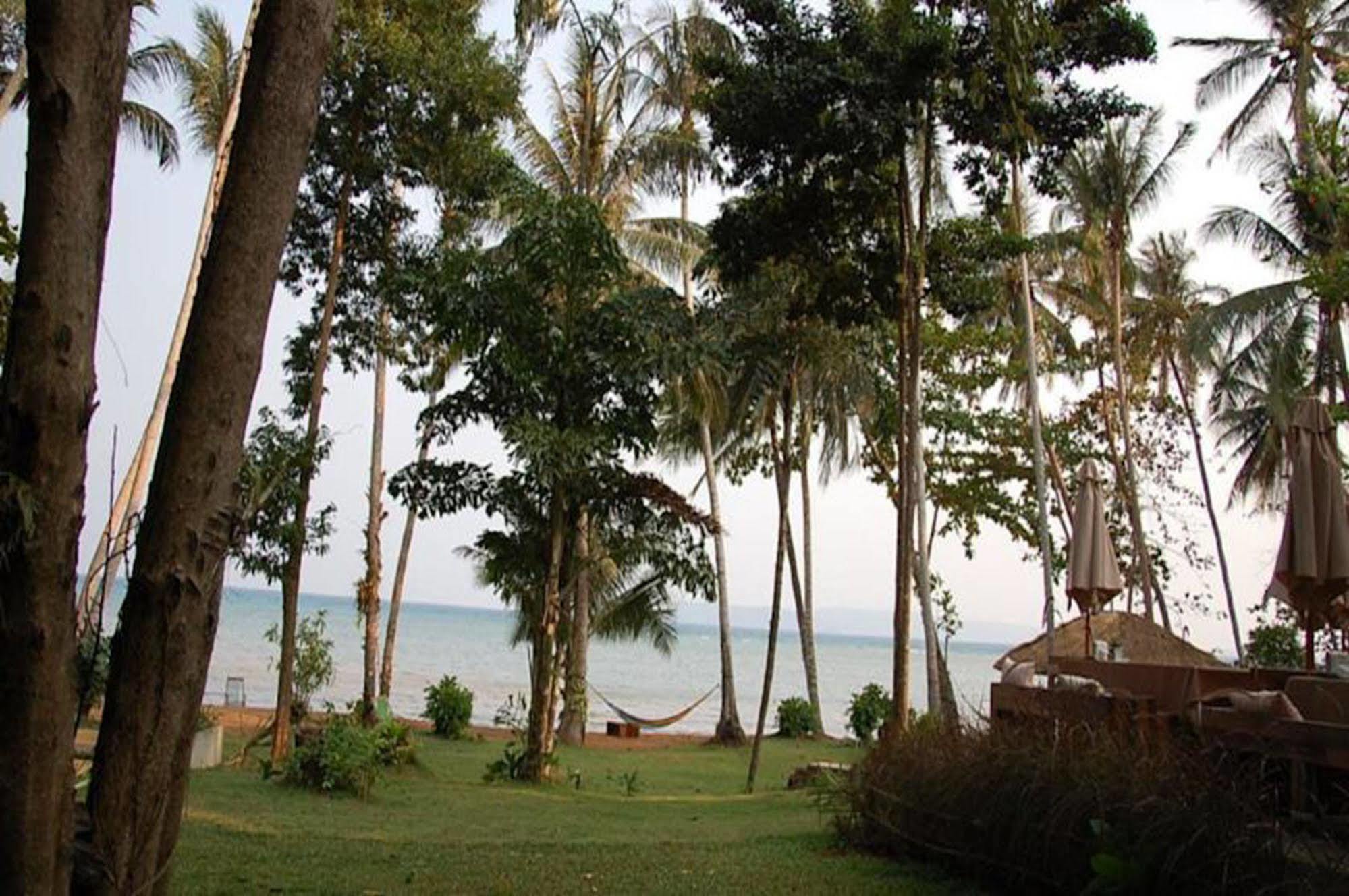 Little Moon Villa Koh Mak Buitenkant foto